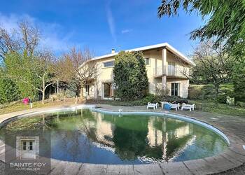 2026628 image1 - Sainte Foy Immobilier - Ce sont des agences immobilières dans l'Ouest Lyonnais spécialisées dans la location de maison ou d'appartement et la vente de propriété de prestige.