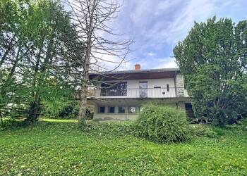 2025631 image1 - Sainte Foy Immobilier - Ce sont des agences immobilières dans l'Ouest Lyonnais spécialisées dans la location de maison ou d'appartement et la vente de propriété de prestige.