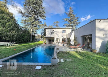2026623 image1 - Sainte Foy Immobilier - Ce sont des agences immobilières dans l'Ouest Lyonnais spécialisées dans la location de maison ou d'appartement et la vente de propriété de prestige.