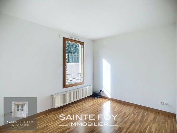 2025509 image7 - Sainte Foy Immobilier - Ce sont des agences immobilières dans l'Ouest Lyonnais spécialisées dans la location de maison ou d'appartement et la vente de propriété de prestige.