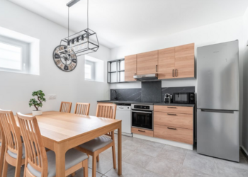 2026667 image1 - Sainte Foy Immobilier - Ce sont des agences immobilières dans l'Ouest Lyonnais spécialisées dans la location de maison ou d'appartement et la vente de propriété de prestige.