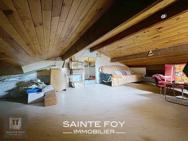 2023393 image9 - Sainte Foy Immobilier - Ce sont des agences immobilières dans l'Ouest Lyonnais spécialisées dans la location de maison ou d'appartement et la vente de propriété de prestige.