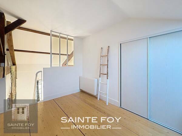 2026681 image6 - Sainte Foy Immobilier - Ce sont des agences immobilières dans l'Ouest Lyonnais spécialisées dans la location de maison ou d'appartement et la vente de propriété de prestige.