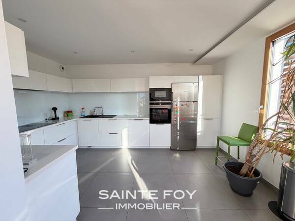 2026653 image5 - Sainte Foy Immobilier - Ce sont des agences immobilières dans l'Ouest Lyonnais spécialisées dans la location de maison ou d'appartement et la vente de propriété de prestige.