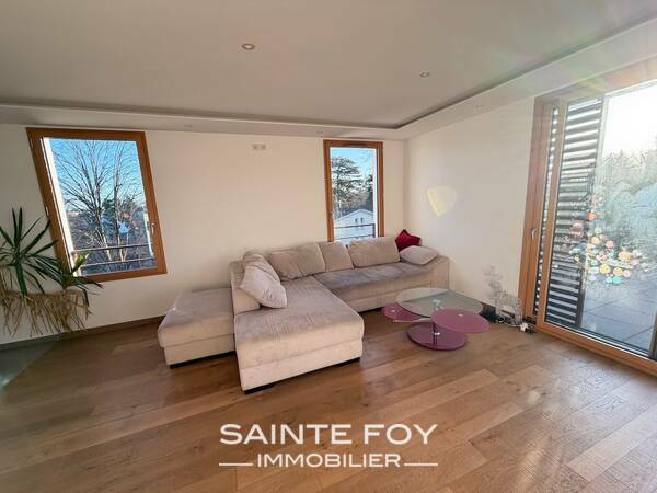 2026653 image3 - Sainte Foy Immobilier - Ce sont des agences immobilières dans l'Ouest Lyonnais spécialisées dans la location de maison ou d'appartement et la vente de propriété de prestige.