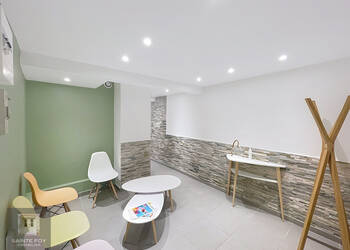 2026668 image1 - Sainte Foy Immobilier - Ce sont des agences immobilières dans l'Ouest Lyonnais spécialisées dans la location de maison ou d'appartement et la vente de propriété de prestige.