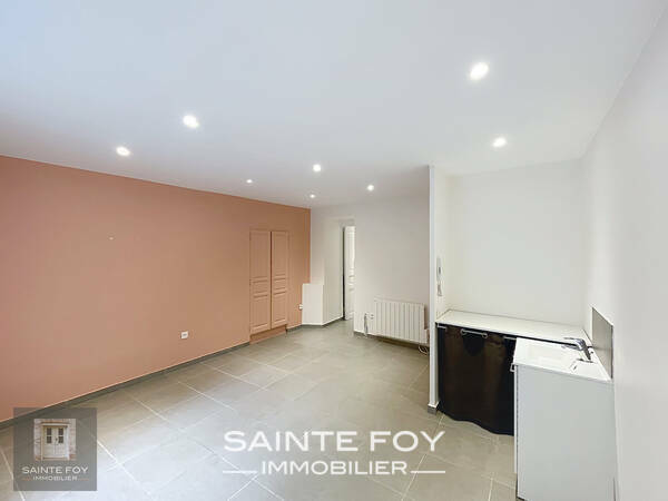 2026668 image3 - Sainte Foy Immobilier - Ce sont des agences immobilières dans l'Ouest Lyonnais spécialisées dans la location de maison ou d'appartement et la vente de propriété de prestige.
