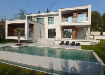 9866 image1 - Sainte Foy Immobilier - Ce sont des agences immobilières dans l'Ouest Lyonnais spécialisées dans la location de maison ou d'appartement et la vente de propriété de prestige.