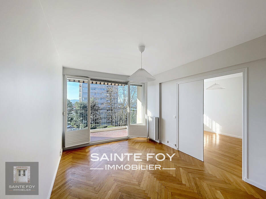 2026587 image1 - Sainte Foy Immobilier - Ce sont des agences immobilières dans l'Ouest Lyonnais spécialisées dans la location de maison ou d'appartement et la vente de propriété de prestige.