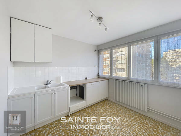 2026587 image5 - Sainte Foy Immobilier - Ce sont des agences immobilières dans l'Ouest Lyonnais spécialisées dans la location de maison ou d'appartement et la vente de propriété de prestige.