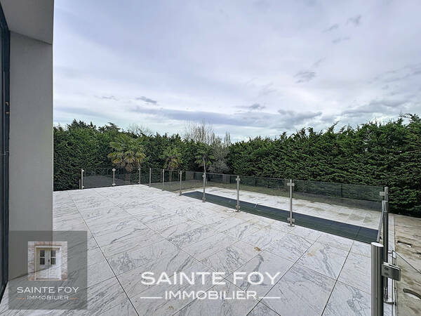 2026644 image4 - Sainte Foy Immobilier - Ce sont des agences immobilières dans l'Ouest Lyonnais spécialisées dans la location de maison ou d'appartement et la vente de propriété de prestige.