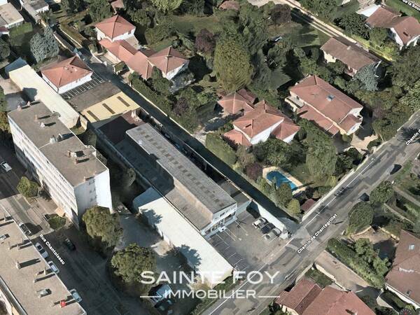 2026031 image3 - Sainte Foy Immobilier - Ce sont des agences immobilières dans l'Ouest Lyonnais spécialisées dans la location de maison ou d'appartement et la vente de propriété de prestige.