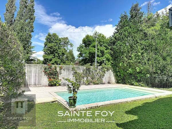 2026723 image2 - Sainte Foy Immobilier - Ce sont des agences immobilières dans l'Ouest Lyonnais spécialisées dans la location de maison ou d'appartement et la vente de propriété de prestige.