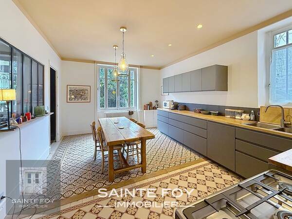 2026723 image4 - Sainte Foy Immobilier - Ce sont des agences immobilières dans l'Ouest Lyonnais spécialisées dans la location de maison ou d'appartement et la vente de propriété de prestige.