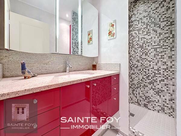 2026712 image8 - Sainte Foy Immobilier - Ce sont des agences immobilières dans l'Ouest Lyonnais spécialisées dans la location de maison ou d'appartement et la vente de propriété de prestige.