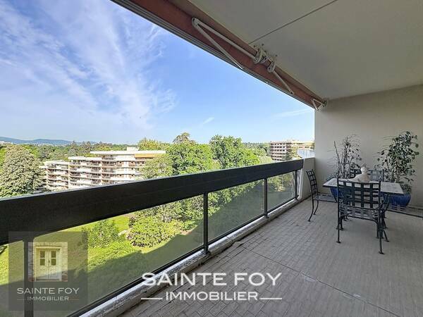 2026712 image10 - Sainte Foy Immobilier - Ce sont des agences immobilières dans l'Ouest Lyonnais spécialisées dans la location de maison ou d'appartement et la vente de propriété de prestige.