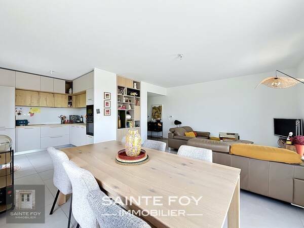 2026724 image3 - Sainte Foy Immobilier - Ce sont des agences immobilières dans l'Ouest Lyonnais spécialisées dans la location de maison ou d'appartement et la vente de propriété de prestige.