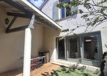 2026735 image1 - Sainte Foy Immobilier - Ce sont des agences immobilières dans l'Ouest Lyonnais spécialisées dans la location de maison ou d'appartement et la vente de propriété de prestige.