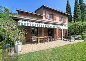 2026726 image1 - Sainte Foy Immobilier - Ce sont des agences immobilières dans l'Ouest Lyonnais spécialisées dans la location de maison ou d'appartement et la vente de propriété de prestige.
