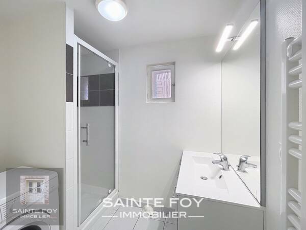 2026729 image9 - Sainte Foy Immobilier - Ce sont des agences immobilières dans l'Ouest Lyonnais spécialisées dans la location de maison ou d'appartement et la vente de propriété de prestige.