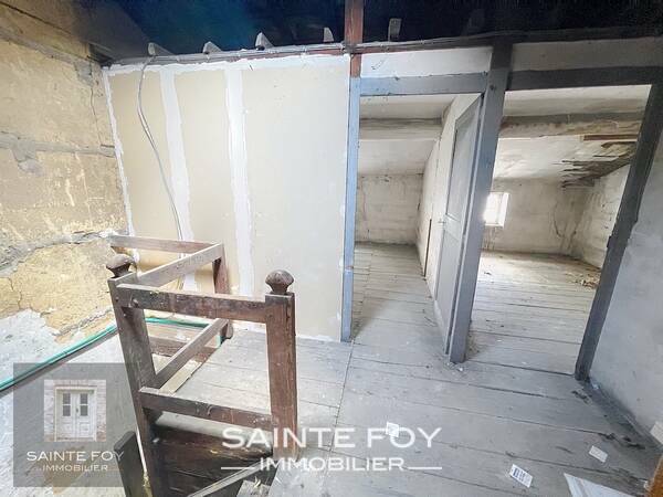 2026729 image10 - Sainte Foy Immobilier - Ce sont des agences immobilières dans l'Ouest Lyonnais spécialisées dans la location de maison ou d'appartement et la vente de propriété de prestige.