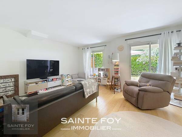 2026734 image2 - Sainte Foy Immobilier - Ce sont des agences immobilières dans l'Ouest Lyonnais spécialisées dans la location de maison ou d'appartement et la vente de propriété de prestige.
