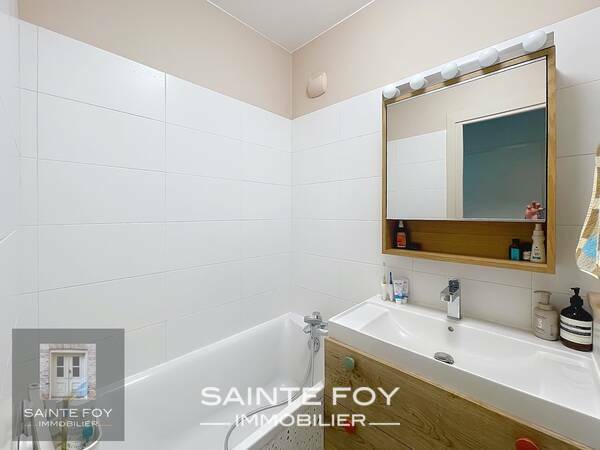 2026734 image9 - Sainte Foy Immobilier - Ce sont des agences immobilières dans l'Ouest Lyonnais spécialisées dans la location de maison ou d'appartement et la vente de propriété de prestige.
