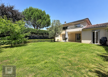 2026758 image1 - Sainte Foy Immobilier - Ce sont des agences immobilières dans l'Ouest Lyonnais spécialisées dans la location de maison ou d'appartement et la vente de propriété de prestige.