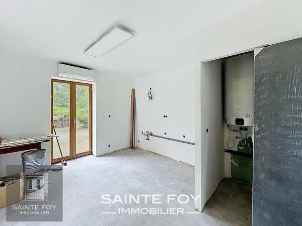 2026751 image8 - Sainte Foy Immobilier - Ce sont des agences immobilières dans l'Ouest Lyonnais spécialisées dans la location de maison ou d'appartement et la vente de propriété de prestige.