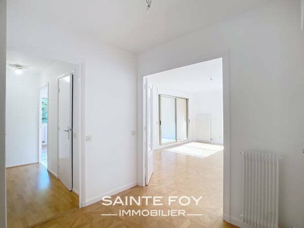 2026762 image3 - Sainte Foy Immobilier - Ce sont des agences immobilières dans l'Ouest Lyonnais spécialisées dans la location de maison ou d'appartement et la vente de propriété de prestige.