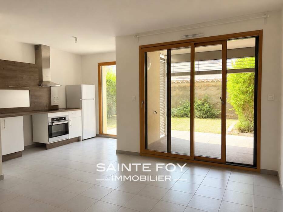 2026761 image1 - Sainte Foy Immobilier - Ce sont des agences immobilières dans l'Ouest Lyonnais spécialisées dans la location de maison ou d'appartement et la vente de propriété de prestige.