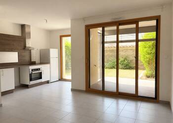 2026761 image1 - Sainte Foy Immobilier - Ce sont des agences immobilières dans l'Ouest Lyonnais spécialisées dans la location de maison ou d'appartement et la vente de propriété de prestige.