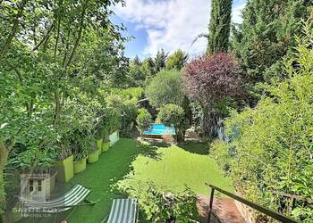 2026555 image1 - Sainte Foy Immobilier - Ce sont des agences immobilières dans l'Ouest Lyonnais spécialisées dans la location de maison ou d'appartement et la vente de propriété de prestige.