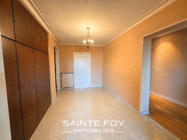 2026745 image10 - Sainte Foy Immobilier - Ce sont des agences immobilières dans l'Ouest Lyonnais spécialisées dans la location de maison ou d'appartement et la vente de propriété de prestige.