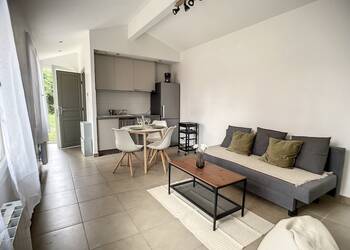 2026768 image1 - Sainte Foy Immobilier - Ce sont des agences immobilières dans l'Ouest Lyonnais spécialisées dans la location de maison ou d'appartement et la vente de propriété de prestige.