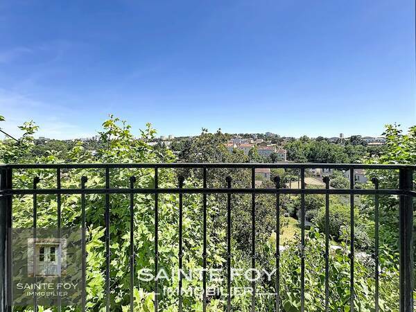 2026771 image10 - Sainte Foy Immobilier - Ce sont des agences immobilières dans l'Ouest Lyonnais spécialisées dans la location de maison ou d'appartement et la vente de propriété de prestige.