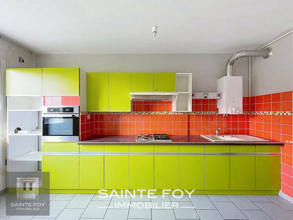 2026774 image6 - Sainte Foy Immobilier - Ce sont des agences immobilières dans l'Ouest Lyonnais spécialisées dans la location de maison ou d'appartement et la vente de propriété de prestige.