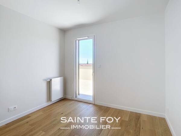 2026776 image8 - Sainte Foy Immobilier - Ce sont des agences immobilières dans l'Ouest Lyonnais spécialisées dans la location de maison ou d'appartement et la vente de propriété de prestige.