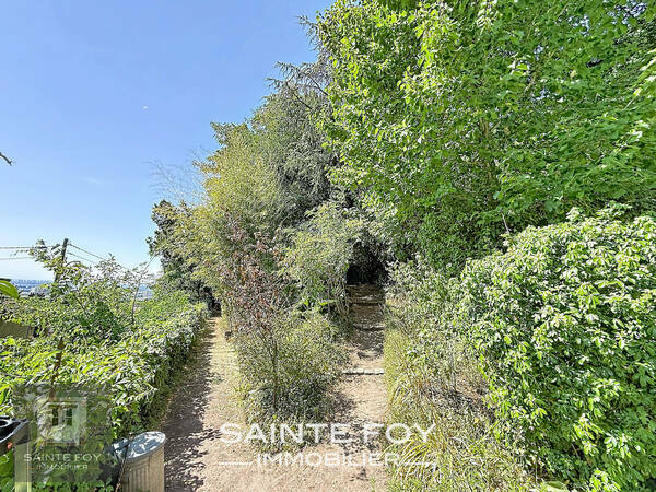 2026777 image9 - Sainte Foy Immobilier - Ce sont des agences immobilières dans l'Ouest Lyonnais spécialisées dans la location de maison ou d'appartement et la vente de propriété de prestige.