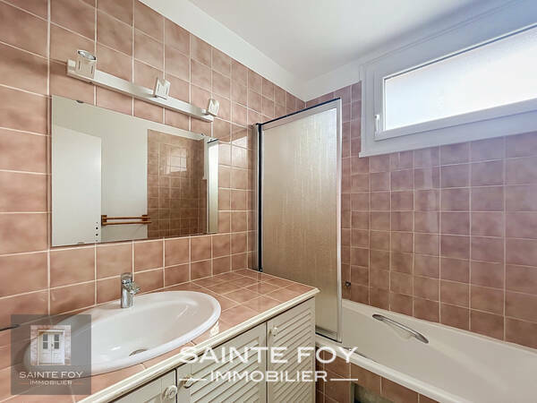 2026783 image9 - Sainte Foy Immobilier - Ce sont des agences immobilières dans l'Ouest Lyonnais spécialisées dans la location de maison ou d'appartement et la vente de propriété de prestige.