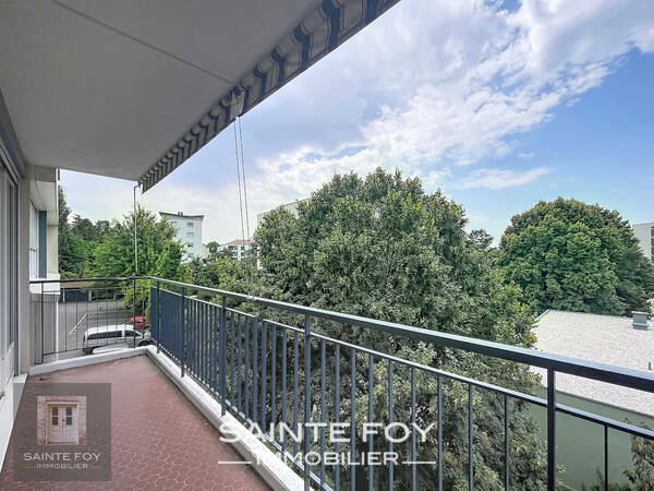2026783 image3 - Sainte Foy Immobilier - Ce sont des agences immobilières dans l'Ouest Lyonnais spécialisées dans la location de maison ou d'appartement et la vente de propriété de prestige.