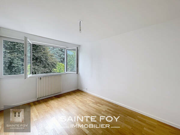 2026783 image6 - Sainte Foy Immobilier - Ce sont des agences immobilières dans l'Ouest Lyonnais spécialisées dans la location de maison ou d'appartement et la vente de propriété de prestige.