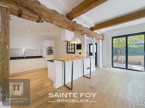 2026786 image2 - Sainte Foy Immobilier - Ce sont des agences immobilières dans l'Ouest Lyonnais spécialisées dans la location de maison ou d'appartement et la vente de propriété de prestige.