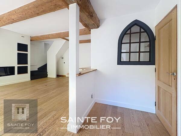 2026786 image3 - Sainte Foy Immobilier - Ce sont des agences immobilières dans l'Ouest Lyonnais spécialisées dans la location de maison ou d'appartement et la vente de propriété de prestige.