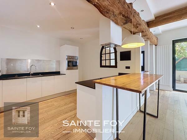 2026786 image5 - Sainte Foy Immobilier - Ce sont des agences immobilières dans l'Ouest Lyonnais spécialisées dans la location de maison ou d'appartement et la vente de propriété de prestige.