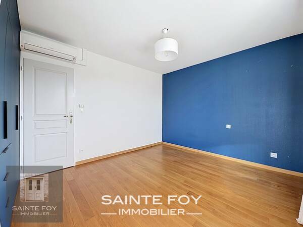 2026799 image6 - Sainte Foy Immobilier - Ce sont des agences immobilières dans l'Ouest Lyonnais spécialisées dans la location de maison ou d'appartement et la vente de propriété de prestige.