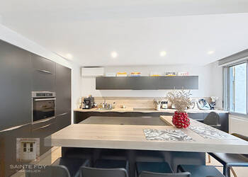 2026800 image1 - Sainte Foy Immobilier - Ce sont des agences immobilières dans l'Ouest Lyonnais spécialisées dans la location de maison ou d'appartement et la vente de propriété de prestige.