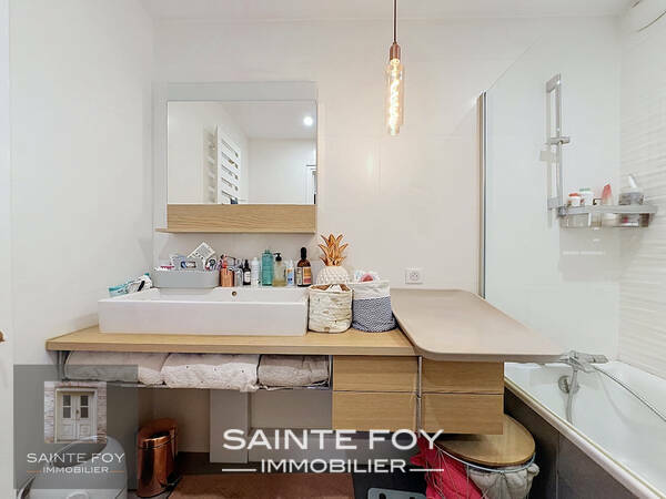 2026800 image8 - Sainte Foy Immobilier - Ce sont des agences immobilières dans l'Ouest Lyonnais spécialisées dans la location de maison ou d'appartement et la vente de propriété de prestige.
