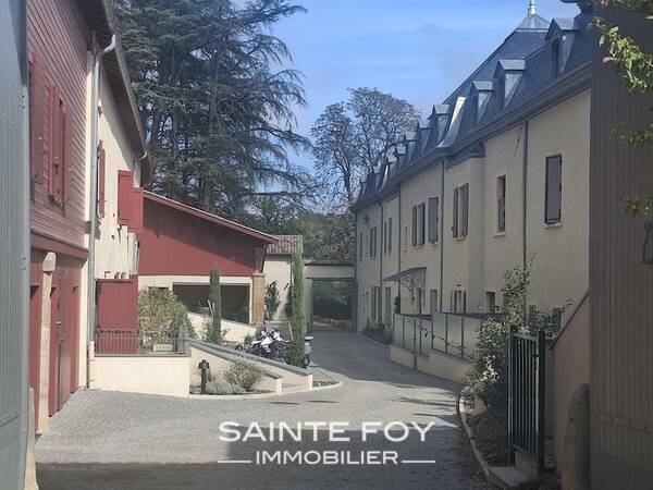2026810 image2 - Sainte Foy Immobilier - Ce sont des agences immobilières dans l'Ouest Lyonnais spécialisées dans la location de maison ou d'appartement et la vente de propriété de prestige.