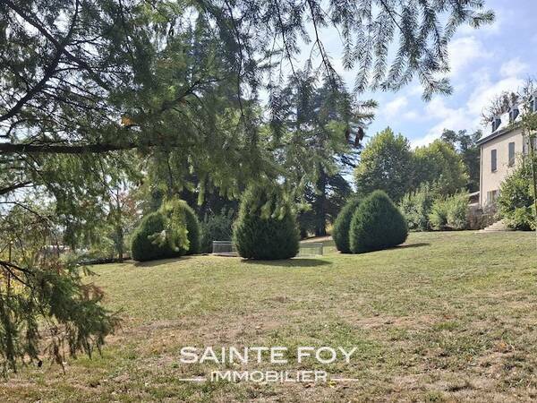 2026810 image7 - Sainte Foy Immobilier - Ce sont des agences immobilières dans l'Ouest Lyonnais spécialisées dans la location de maison ou d'appartement et la vente de propriété de prestige.